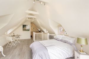 Photo 31- click for photo gallery